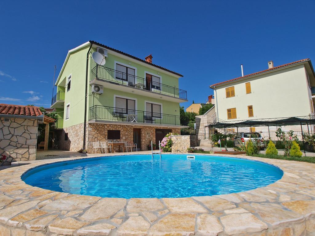 Apartments Ivanka 1056 Pula Extérieur photo