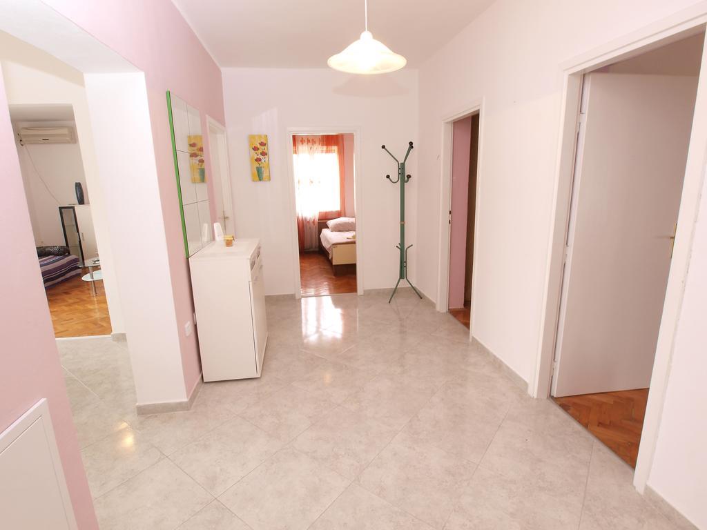 Apartments Ivanka 1056 Pula Extérieur photo
