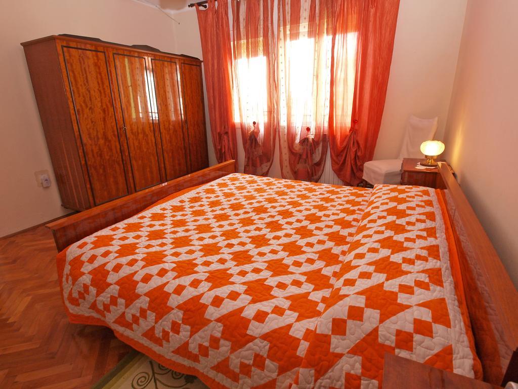 Apartments Ivanka 1056 Pula Extérieur photo