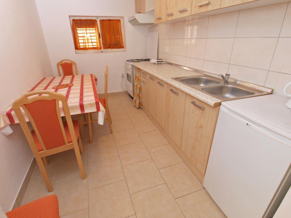Apartments Ivanka 1056 Pula Extérieur photo