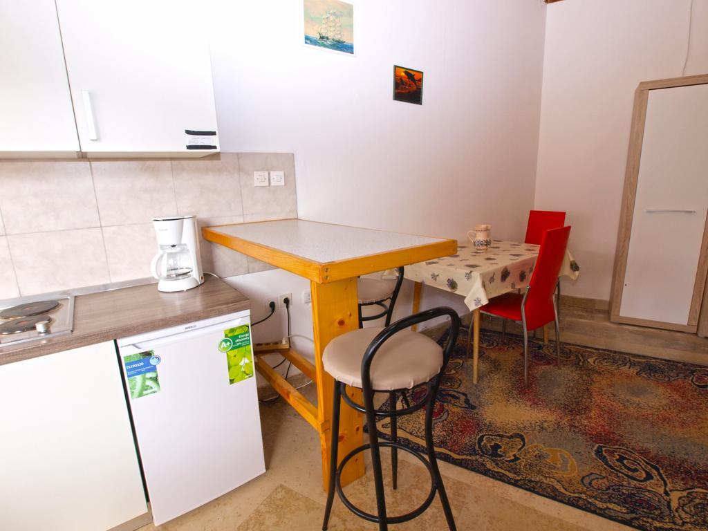 Apartments Ivanka 1056 Pula Extérieur photo