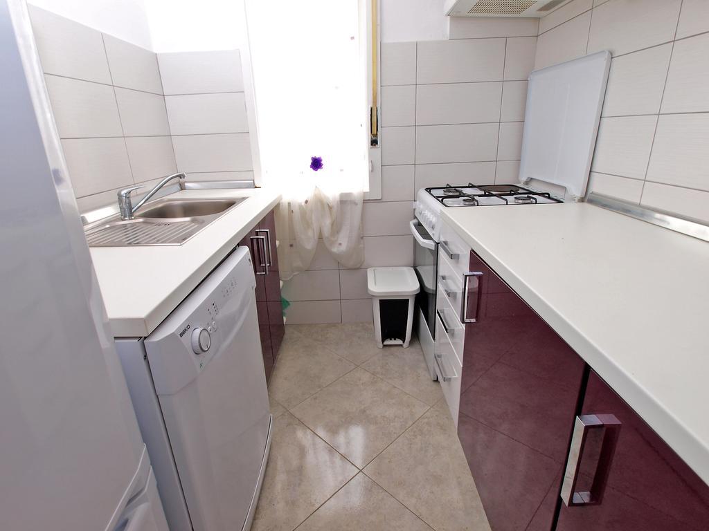 Apartments Ivanka 1056 Pula Extérieur photo