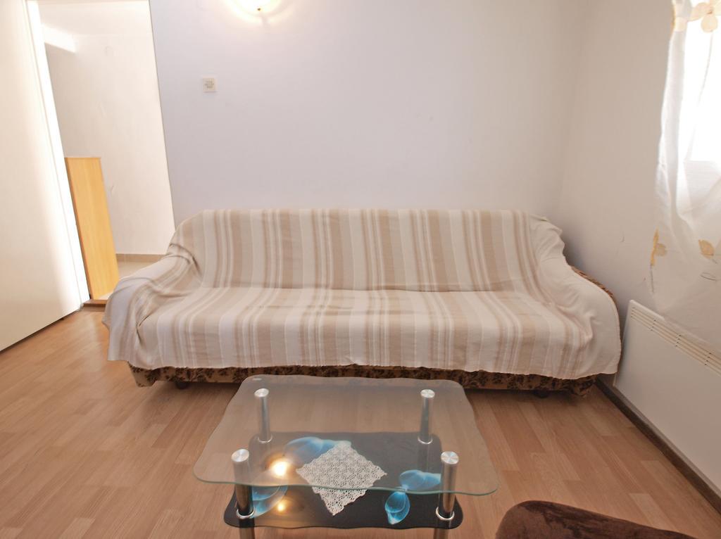 Apartments Ivanka 1056 Pula Extérieur photo