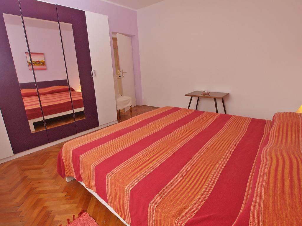 Apartments Ivanka 1056 Pula Extérieur photo